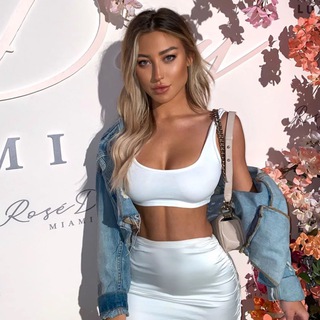 Stefanie Gurzanski OnlyFans 🔞🍑🔞