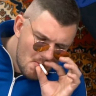 СТАС БОМБИТ ✔