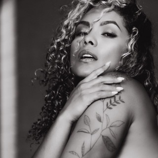 Carla Morelli for you 💋💋