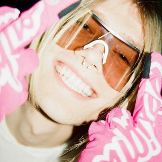 nkeeei 🏄♀️ ✔