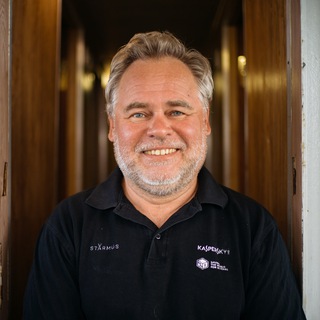 Евгений Касперский ✔