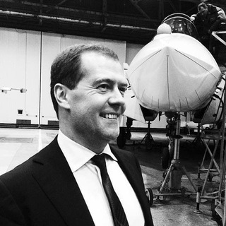 Dmitry Medvedev ✔