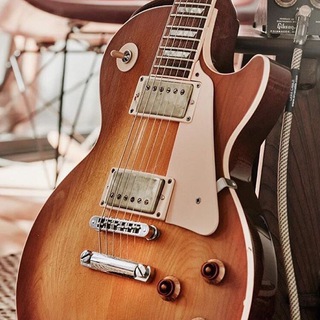 GUITARS & LESSONS