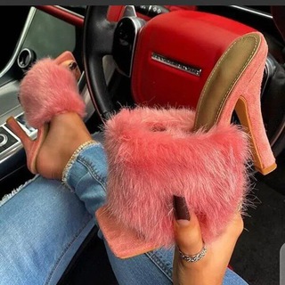 Luxury china importation group👩‍❤️‍👩🎽👕👗🧥👖👙🧦👜💼🥾👞👟👡🥿👠🥽