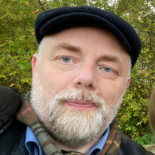 Холмогоров в бегах