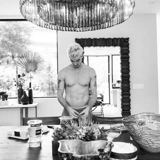 The Chainsmokers music