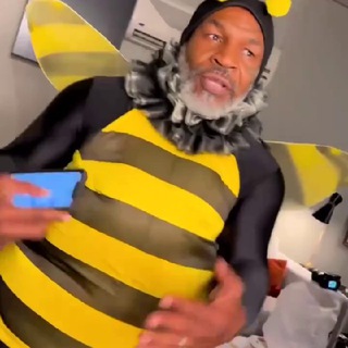 Man of the World 🌈 Chat