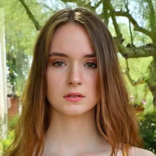 Hazel Moore [Onlyfans]