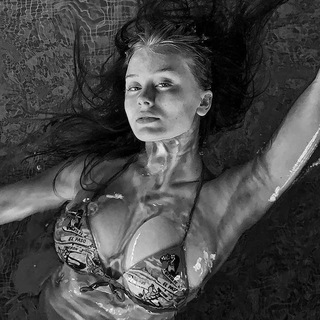 Hidden Celebrities Pic$ 👀