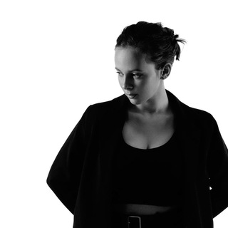 Катя Попова