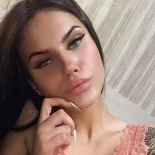 Эвочка Печатает...