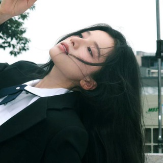 zhang jing yi \ 张婧仪