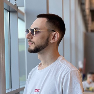 Алекс Фишер