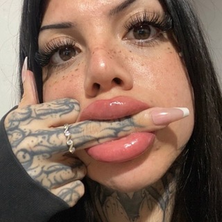 🩷 Julieta